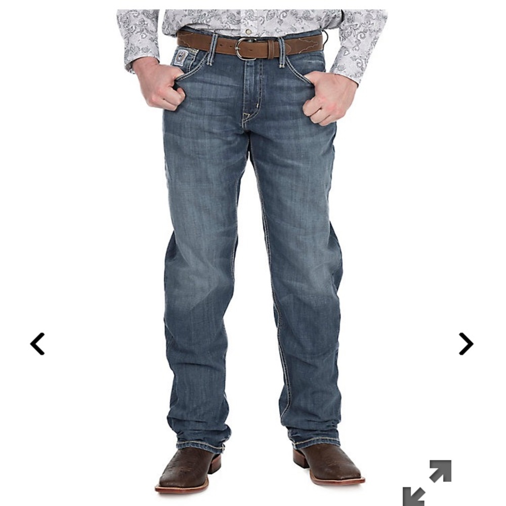 Cinch Men's Medium Wash Relaxed Fit Jeans